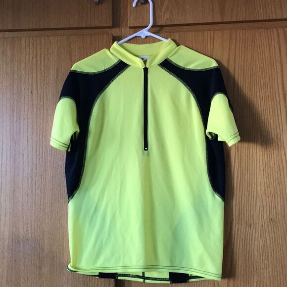 Yellow/black sport top for biking. Size medium. - Picture 1 of 4